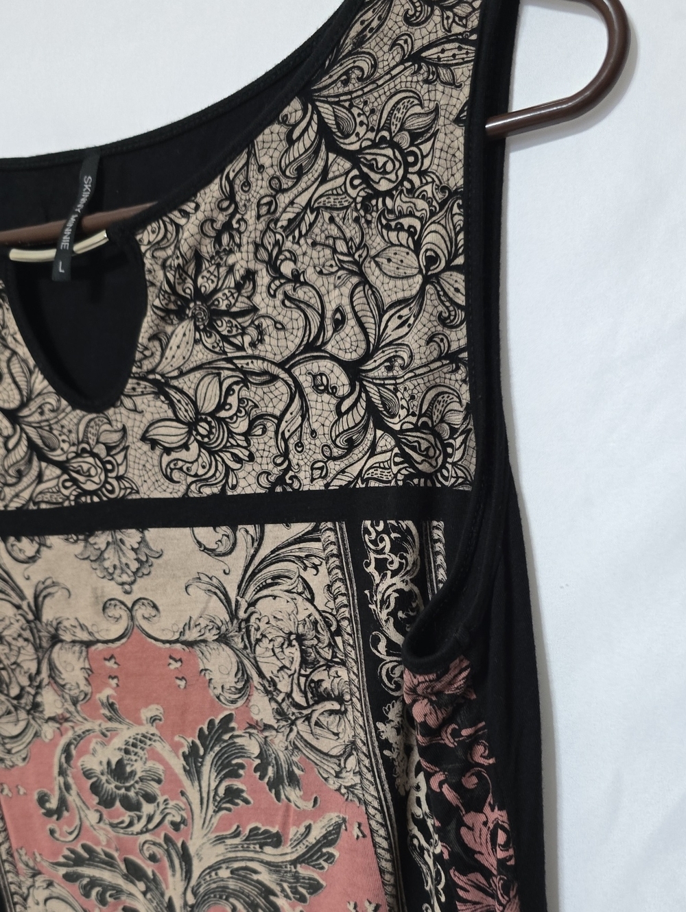 SKINNY MINNIE Boho Keyhole Ornate Print Tank Top L - Picture 3 of 7
